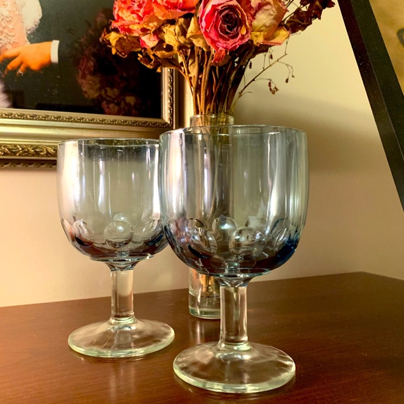 Iridescent blue carnival - 1960s goblets (2)